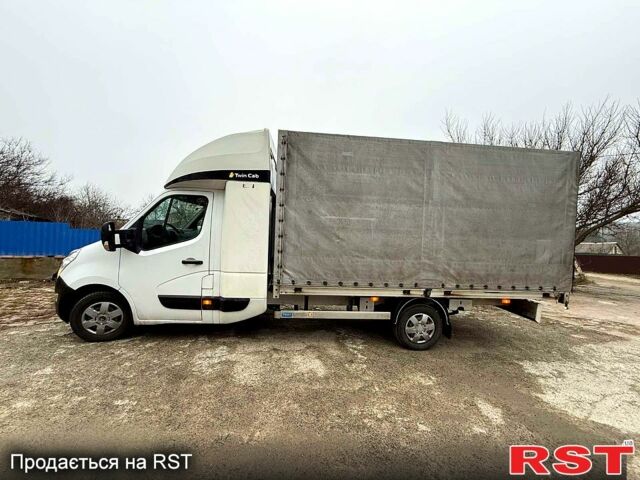 Білий Рено Мастєр, об'ємом двигуна 2.3 л та пробігом 648 тис. км за 14500 $, фото 5 на Automoto.ua