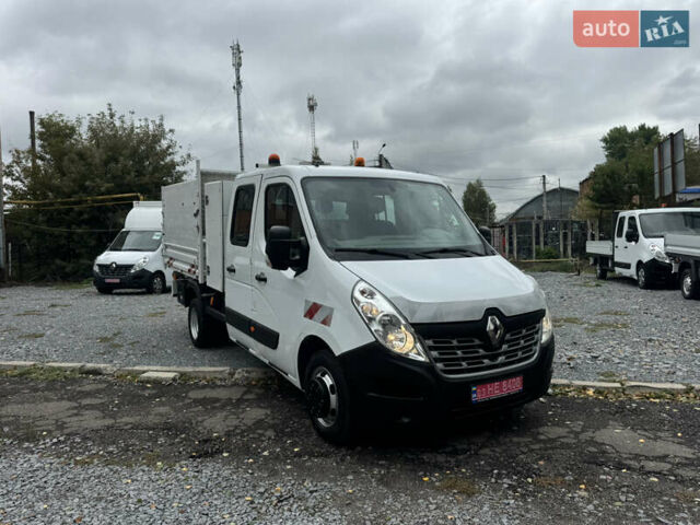 Белый Рено Мастер, объемом двигателя 2.3 л и пробегом 135 тыс. км за 25900 $, фото 2 на Automoto.ua