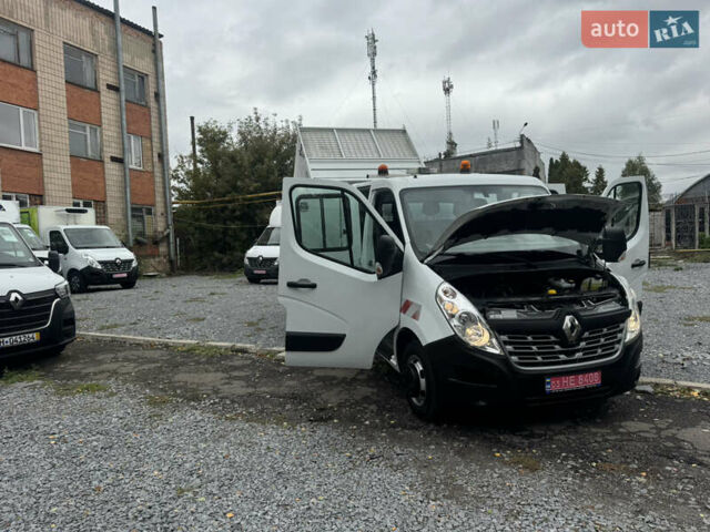Белый Рено Мастер, объемом двигателя 2.3 л и пробегом 135 тыс. км за 25900 $, фото 17 на Automoto.ua