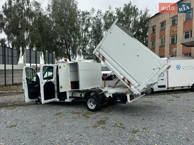 Белый Рено Мастер, объемом двигателя 2.3 л и пробегом 135 тыс. км за 25900 $, фото 22 на Automoto.ua