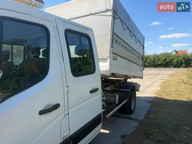 Белый Рено Мастер, объемом двигателя 2.3 л и пробегом 266 тыс. км за 16500 $, фото 7 на Automoto.ua