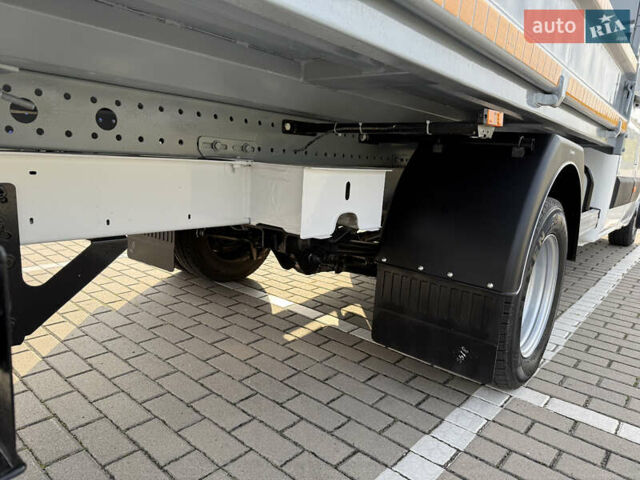 Белый Рено Мастер, объемом двигателя 2.3 л и пробегом 118 тыс. км за 23900 $, фото 21 на Automoto.ua
