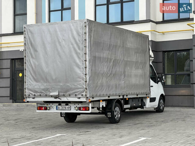 Белый Рено Мастер, объемом двигателя 2.3 л и пробегом 650 тыс. км за 11700 $, фото 4 на Automoto.ua