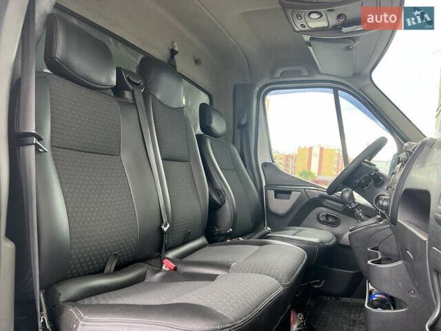 Белый Рено Мастер, объемом двигателя 2.3 л и пробегом 650 тыс. км за 11700 $, фото 14 на Automoto.ua