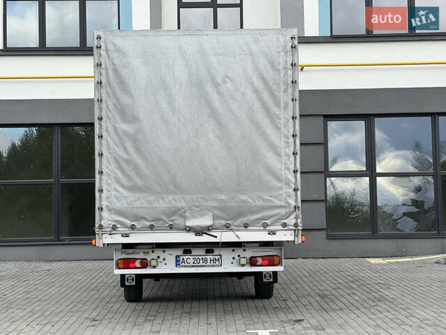 Белый Рено Мастер, объемом двигателя 2.3 л и пробегом 650 тыс. км за 11700 $, фото 5 на Automoto.ua