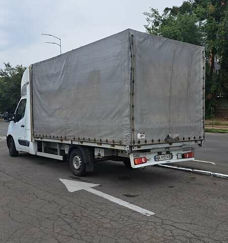 Белый Рено Мастер, объемом двигателя 2.3 л и пробегом 300 тыс. км за 13500 $, фото 4 на Automoto.ua