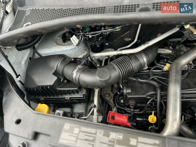 Білий Рено Мастєр, об'ємом двигуна 2.3 л та пробігом 480 тис. км за 12200 $, фото 43 на Automoto.ua