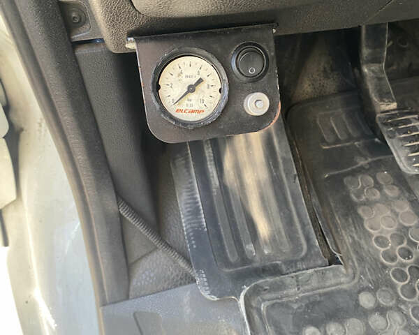 Рено Мастєр 2016 у Корце на Automoto.ua Білий Рено Мастєр, об'ємом двигуна 2.3 л та пробігом 980 тис. км за 12500 $, фото 7 на Automoto.ua