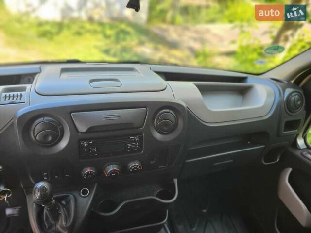 Білий Рено Мастєр, об'ємом двигуна 2.3 л та пробігом 438 тис. км за 14500 $, фото 32 на Automoto.ua