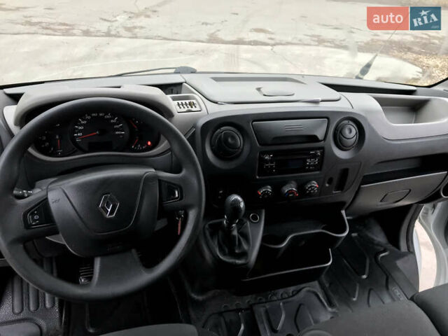 Белый Рено Мастер, объемом двигателя 2.3 л и пробегом 275 тыс. км за 14500 $, фото 28 на Automoto.ua