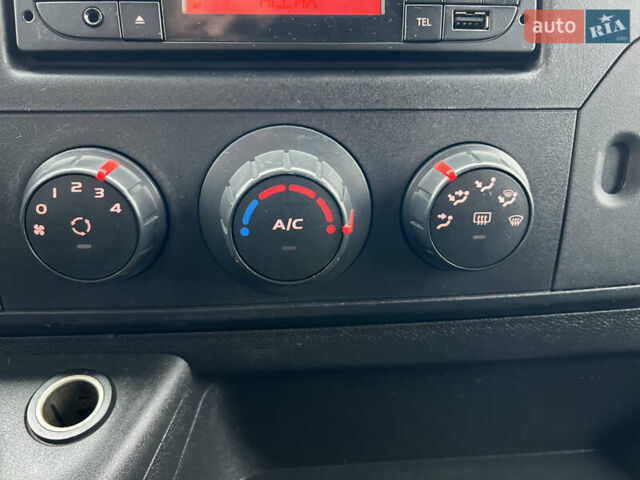 Білий Рено Мастєр, об'ємом двигуна 2.3 л та пробігом 480 тис. км за 12200 $, фото 47 на Automoto.ua