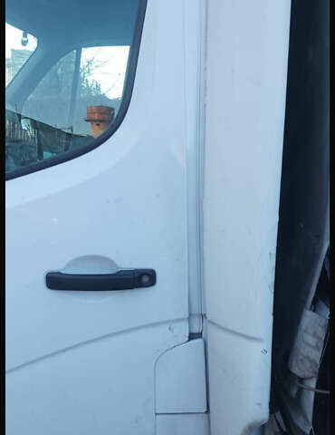 Рено Мастер 2017 в Львове на Automoto.ua Белый Рено Мастер, объемом двигателя 2.3 л и пробегом 495 тыс. км за 8000 $, фото 6 на Automoto.ua