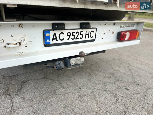 Белый Рено Мастер, объемом двигателя 2.3 л и пробегом 555 тыс. км за 13000 $, фото 10 на Automoto.ua