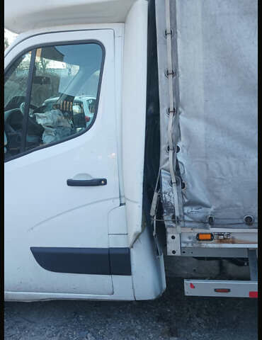 Рено Мастер 2017 в Львове на Automoto.ua Белый Рено Мастер, объемом двигателя 2.3 л и пробегом 495 тыс. км за 8000 $, фото 5 на Automoto.ua