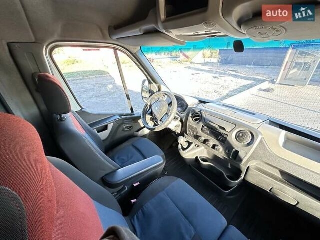 Белый Рено Мастер, объемом двигателя 2.3 л и пробегом 550 тыс. км за 14500 $, фото 12 на Automoto.ua