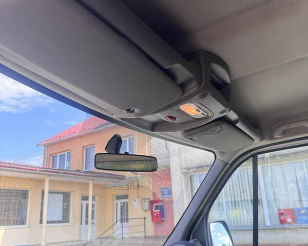Белый Рено Мастер, объемом двигателя 2.3 л и пробегом 146 тыс. км за 15300 $, фото 17 на Automoto.ua