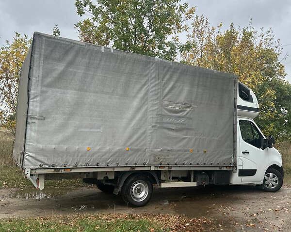 Белый Рено Мастер, объемом двигателя 2.3 л и пробегом 387 тыс. км за 13600 $, фото 5 на Automoto.ua