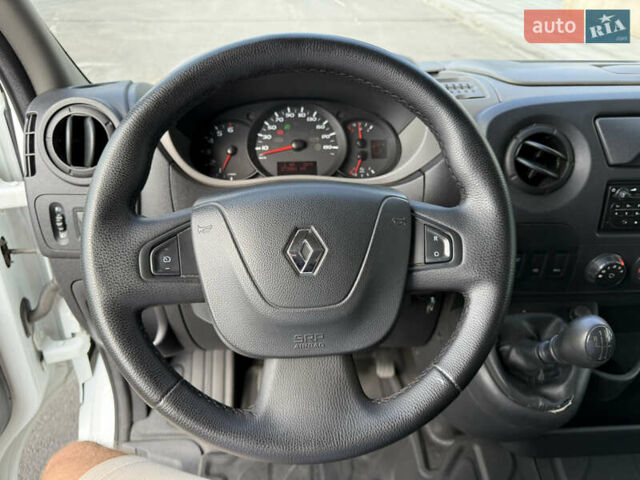 Белый Рено Мастер, объемом двигателя 2.3 л и пробегом 520 тыс. км за 14500 $, фото 16 на Automoto.ua