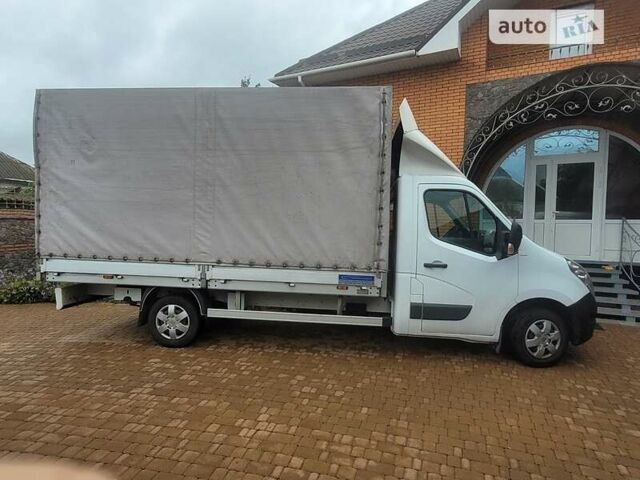 Белый Рено Мастер, объемом двигателя 2.3 л и пробегом 369 тыс. км за 15200 $, фото 4 на Automoto.ua