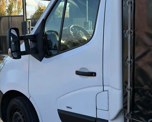 Белый Рено Мастер, объемом двигателя 2.3 л и пробегом 550 тыс. км за 14500 $, фото 11 на Automoto.ua