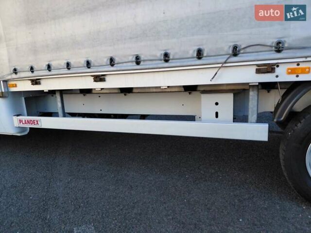 Білий Рено Мастєр, об'ємом двигуна 2.3 л та пробігом 500 тис. км за 16550 $, фото 12 на Automoto.ua