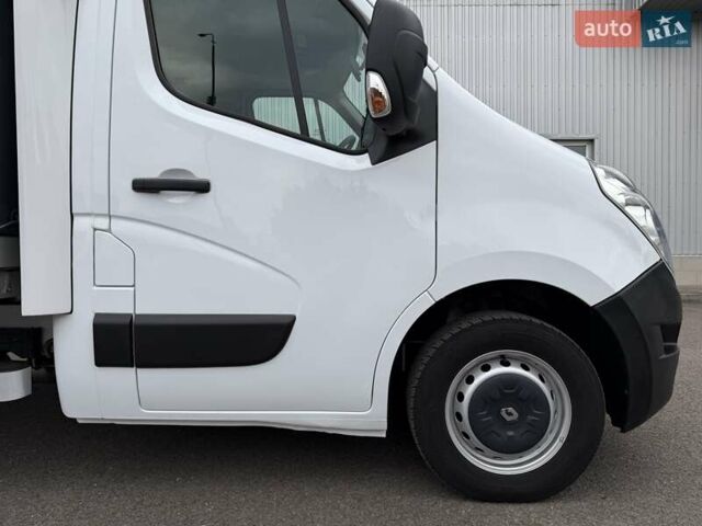 Белый Рено Мастер, объемом двигателя 2.3 л и пробегом 379 тыс. км за 17600 $, фото 44 на Automoto.ua