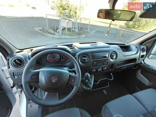 Білий Рено Мастєр, об'ємом двигуна 2.3 л та пробігом 500 тис. км за 16550 $, фото 34 на Automoto.ua