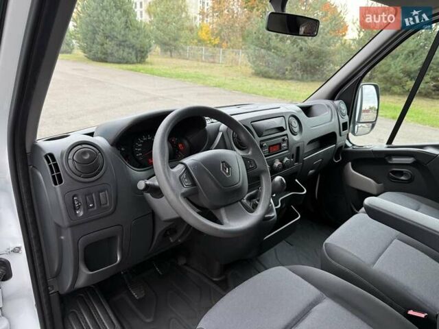Белый Рено Мастер, объемом двигателя 2.3 л и пробегом 379 тыс. км за 17600 $, фото 54 на Automoto.ua