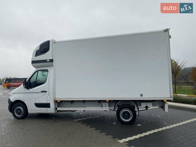 Белый Рено Мастер, объемом двигателя 2.3 л и пробегом 275 тыс. км за 16800 $, фото 9 на Automoto.ua