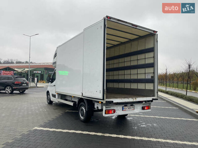 Белый Рено Мастер, объемом двигателя 2.3 л и пробегом 275 тыс. км за 16800 $, фото 13 на Automoto.ua