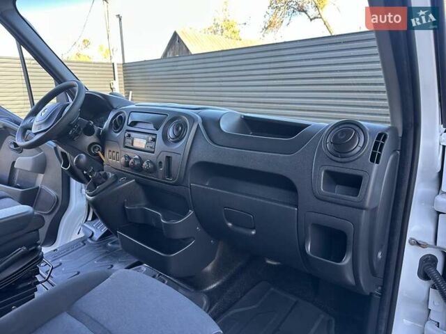 Рено Мастер 2018 в Ковель на Automoto.ua Белый Рено Мастер, объемом двигателя 2.3 л и пробегом 432 тыс. км за 16700 $, фото 24 на Automoto.ua