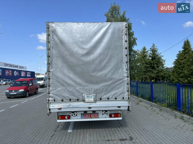Белый Рено Мастер, объемом двигателя 2.3 л и пробегом 320 тыс. км за 12400 $, фото 4 на Automoto.ua