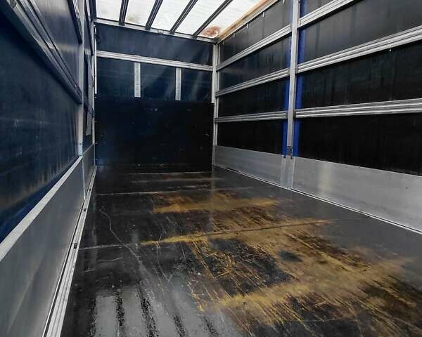 Белый Рено Мастер, объемом двигателя 2.3 л и пробегом 421 тыс. км за 15300 $, фото 12 на Automoto.ua