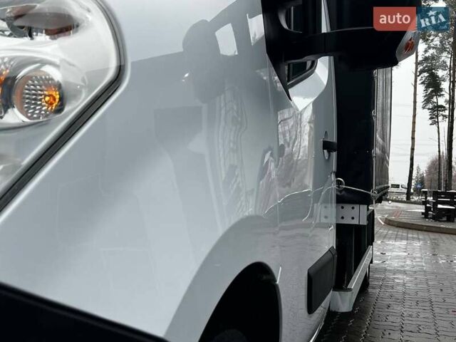 Белый Рено Мастер, объемом двигателя 2.3 л и пробегом 249 тыс. км за 26999 $, фото 11 на Automoto.ua