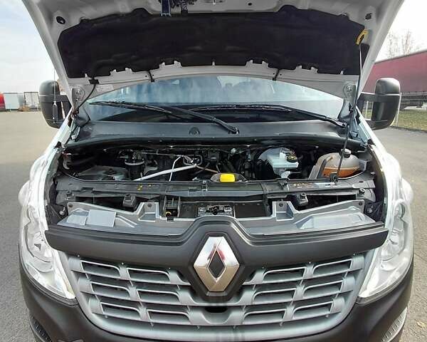 Білий Рено Мастєр, об'ємом двигуна 2.3 л та пробігом 415 тис. км за 16450 $, фото 28 на Automoto.ua