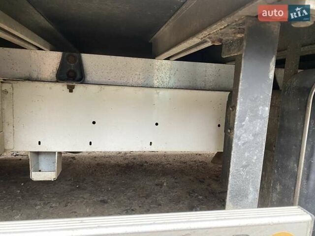 Белый Рено Мастер, объемом двигателя 2.3 л и пробегом 490 тыс. км за 17200 $, фото 13 на Automoto.ua