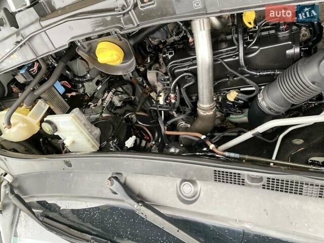 Белый Рено Мастер, объемом двигателя 2.3 л и пробегом 257 тыс. км за 15400 $, фото 44 на Automoto.ua