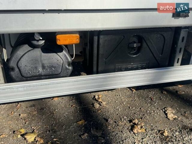 Рено Мастєр 2018 у Чернівцях на Automoto.ua Білий Рено Мастєр, об'ємом двигуна 2.3 л та пробігом 393 тис. км за 16500 $, фото 5 на Automoto.ua