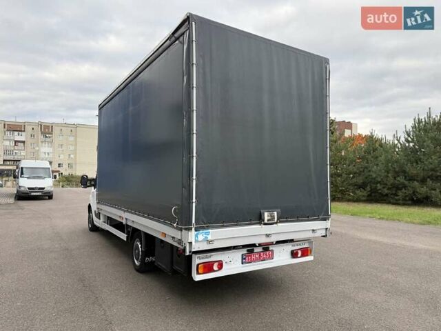 Белый Рено Мастер, объемом двигателя 2.3 л и пробегом 349 тыс. км за 17900 $, фото 29 на Automoto.ua