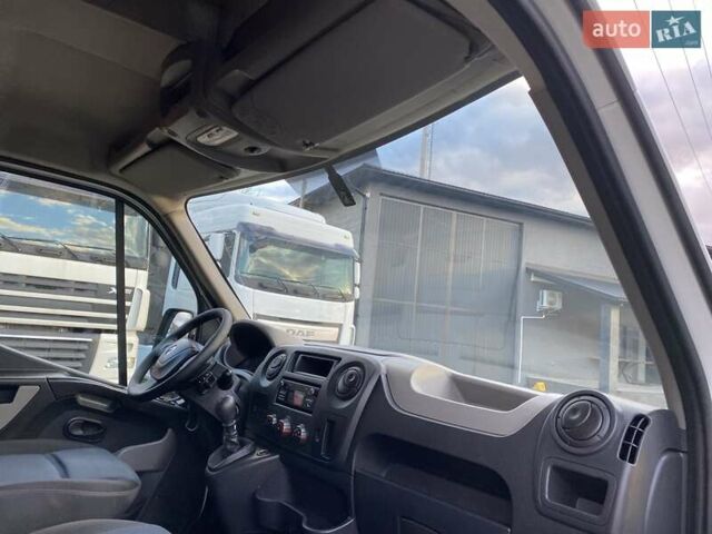 Белый Рено Мастер, объемом двигателя 2.3 л и пробегом 186 тыс. км за 14800 $, фото 25 на Automoto.ua
