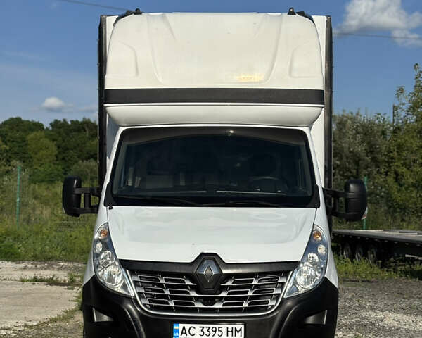 Белый Рено Мастер, объемом двигателя 2.3 л и пробегом 245 тыс. км за 16700 $, фото 2 на Automoto.ua