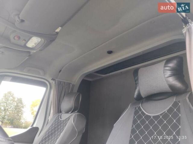 Белый Рено Мастер, объемом двигателя 2.3 л и пробегом 690 тыс. км за 18500 $, фото 16 на Automoto.ua