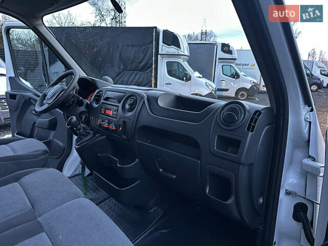 Белый Рено Мастер, объемом двигателя 2.3 л и пробегом 428 тыс. км за 17200 $, фото 21 на Automoto.ua
