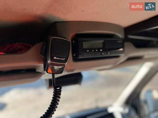 Білий Рено Мастєр, об'ємом двигуна 2.3 л та пробігом 405 тис. км за 17000 $, фото 22 на Automoto.ua