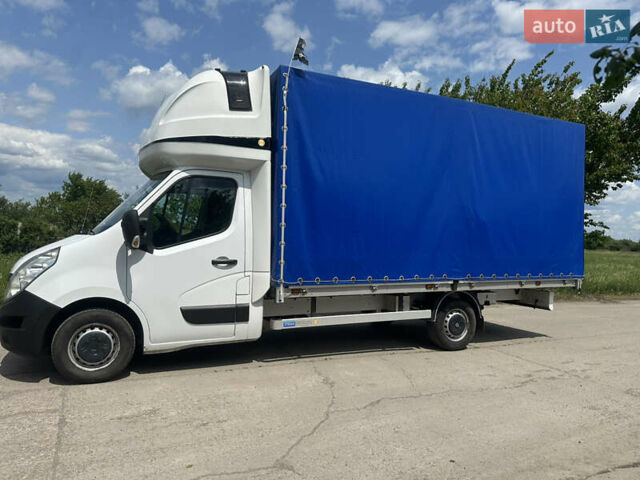 Белый Рено Мастер, объемом двигателя 2.3 л и пробегом 476 тыс. км за 17250 $, фото 5 на Automoto.ua