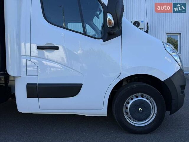 Белый Рено Мастер, объемом двигателя 2.3 л и пробегом 313 тыс. км за 17000 $, фото 30 на Automoto.ua