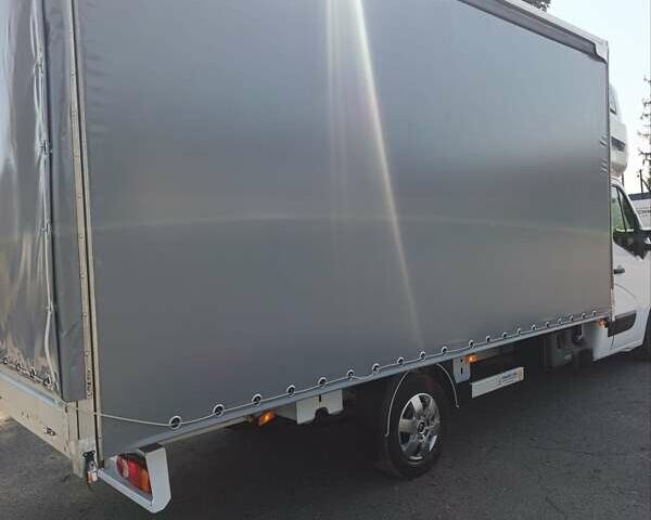 Белый Рено Мастер, объемом двигателя 2.3 л и пробегом 248 тыс. км за 18500 $, фото 6 на Automoto.ua