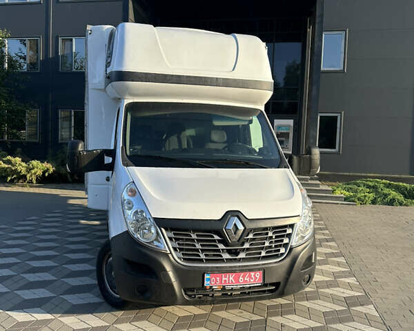 Белый Рено Мастер, объемом двигателя 2.3 л и пробегом 520 тыс. км за 17900 $, фото 3 на Automoto.ua