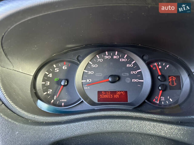 Белый Рено Мастер, объемом двигателя 2.3 л и пробегом 520 тыс. км за 17900 $, фото 24 на Automoto.ua