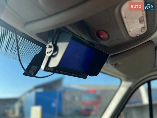 Білий Рено Мастєр, об'ємом двигуна 2.3 л та пробігом 405 тис. км за 17000 $, фото 24 на Automoto.ua